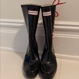 Hunter Glossy Black Boots with Red Accents